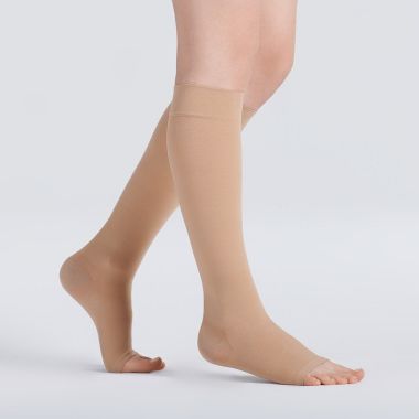 VENOTEKS 9113-014 Гольфы VENOTEKS медицинские компрессионные (Medical) 3 кл. компрессии, открытый мыс, бежевые